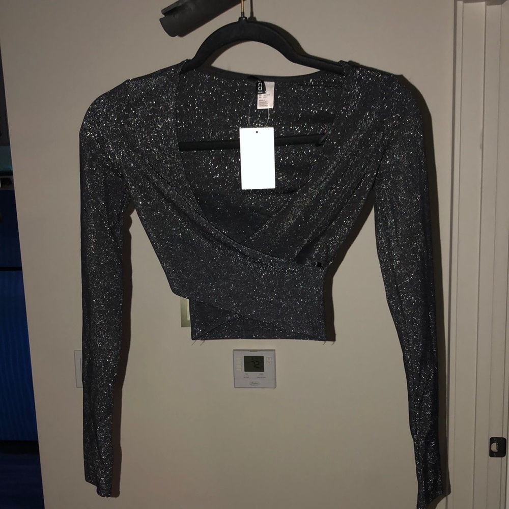 Glitter long sleeve criss cross crop top